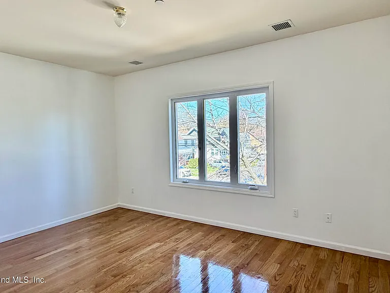 63 Osborn Ave #2 — Photo 3