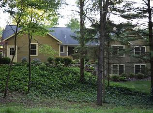 280 Spruceview Dr, Plainwell, MI 49080