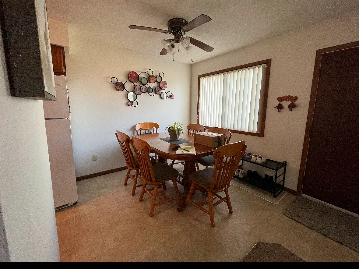 1 bed, 550 sqft, $725 — Photo 3