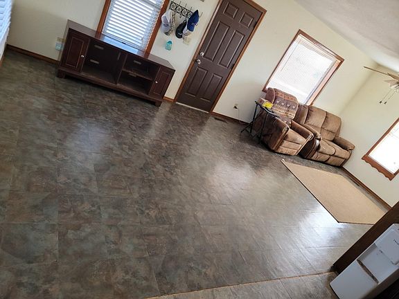 3rd image of 48509 S County Road 211