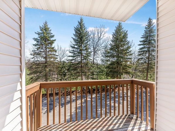 4011 Robin Hood Ln, Traverse City, MI 49686
