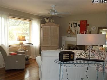3rd image of 8895 Lindbergh Blvd