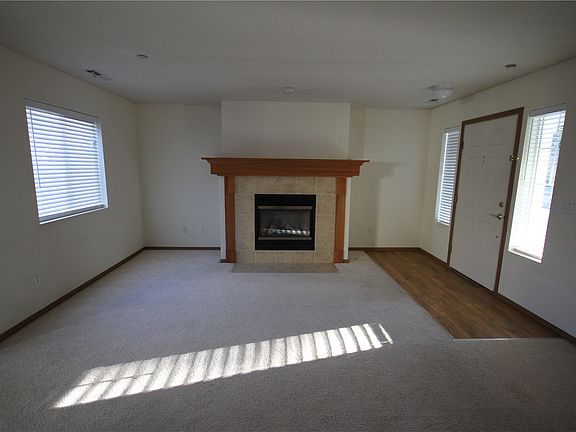 5th image of 1226 Evans Ct