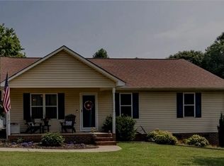 2707 Union Ridge Dr, Lincolnton, NC 28092