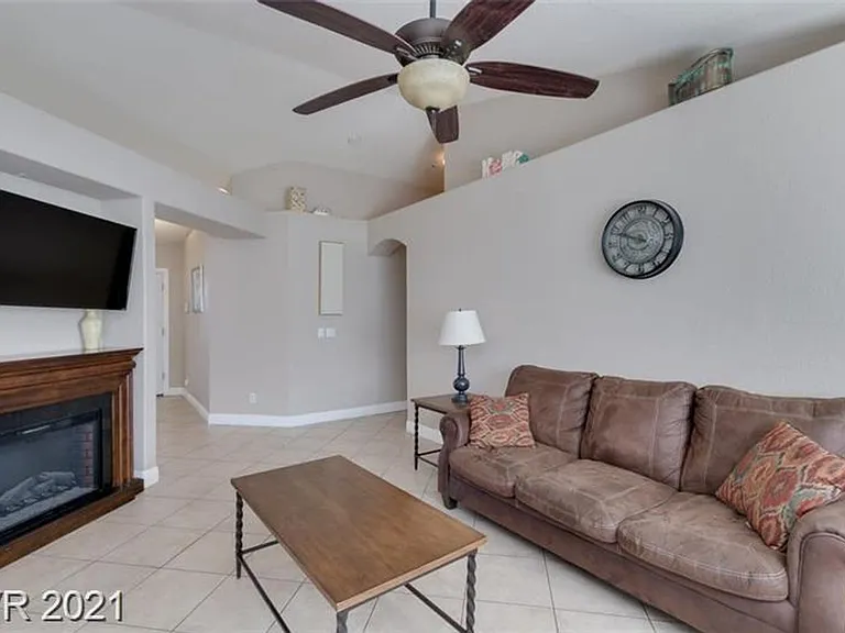 437 Waterwheel Falls Dr — Photo 22