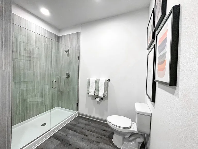 BLVD 2600 — Photo 11