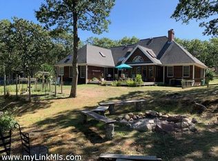 77 Checamo Rd, Tisbury, MA 02568