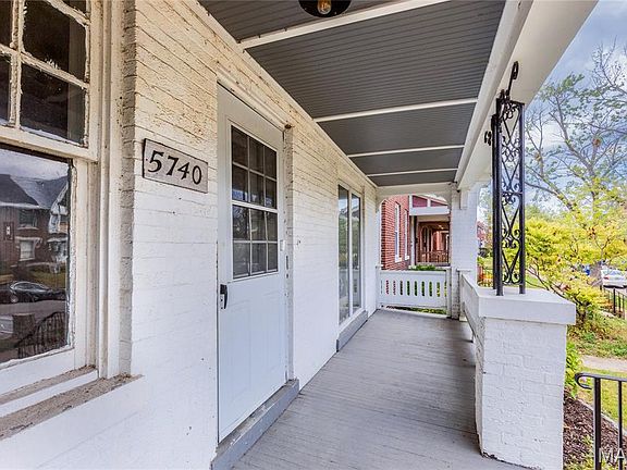 3rd image of 5740 Degiverville Ave