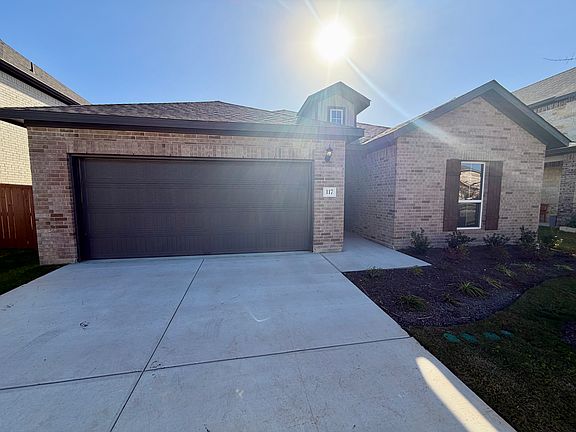 2nd image of 117 Rocky View Ln