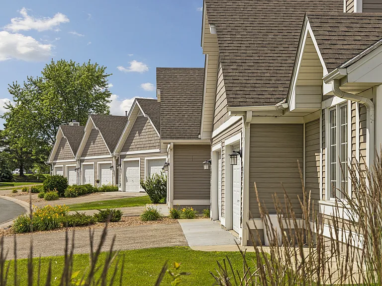 Seasons Villas — Photo 1