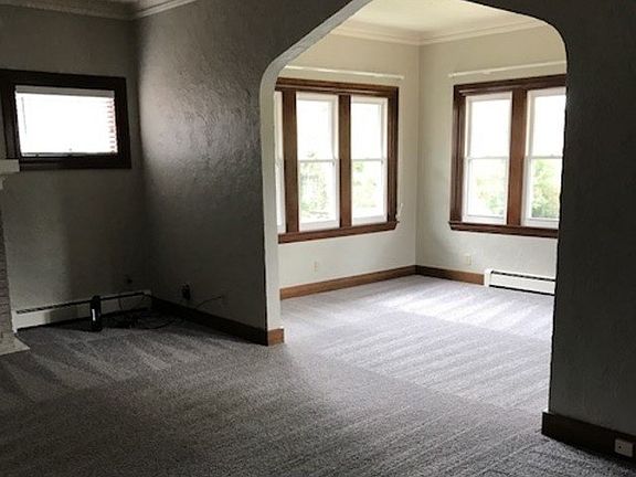 4th image of 808 Sherwood Pl APT 2