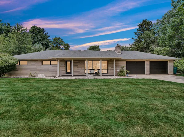 23 W 400 S, La Porte, IN 46350