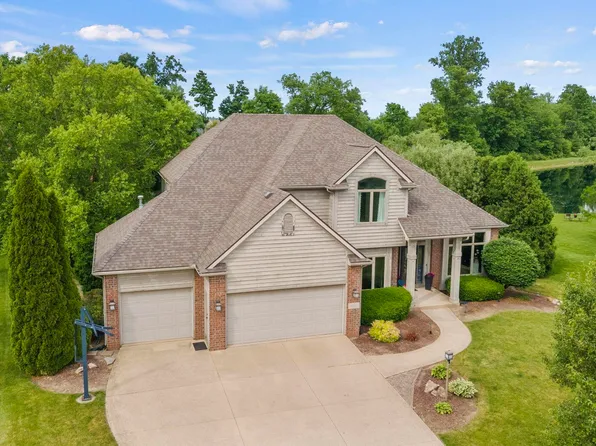 14530 Waterbrook Rd, Fort Wayne, IN 46814