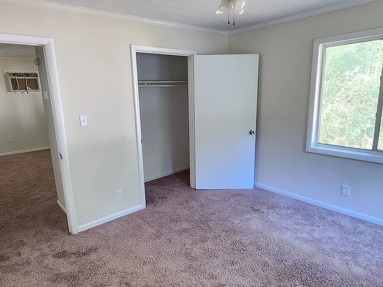 4902 Valley Dale Ct SW #B — Photo 57
