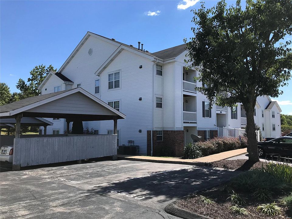 2nd image of 16530 Victoria Crossing Dr