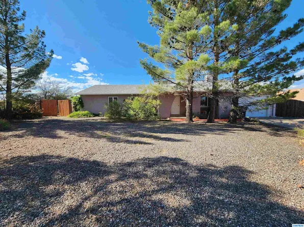 504 Malachite Ave, Tyrone, NM 88065