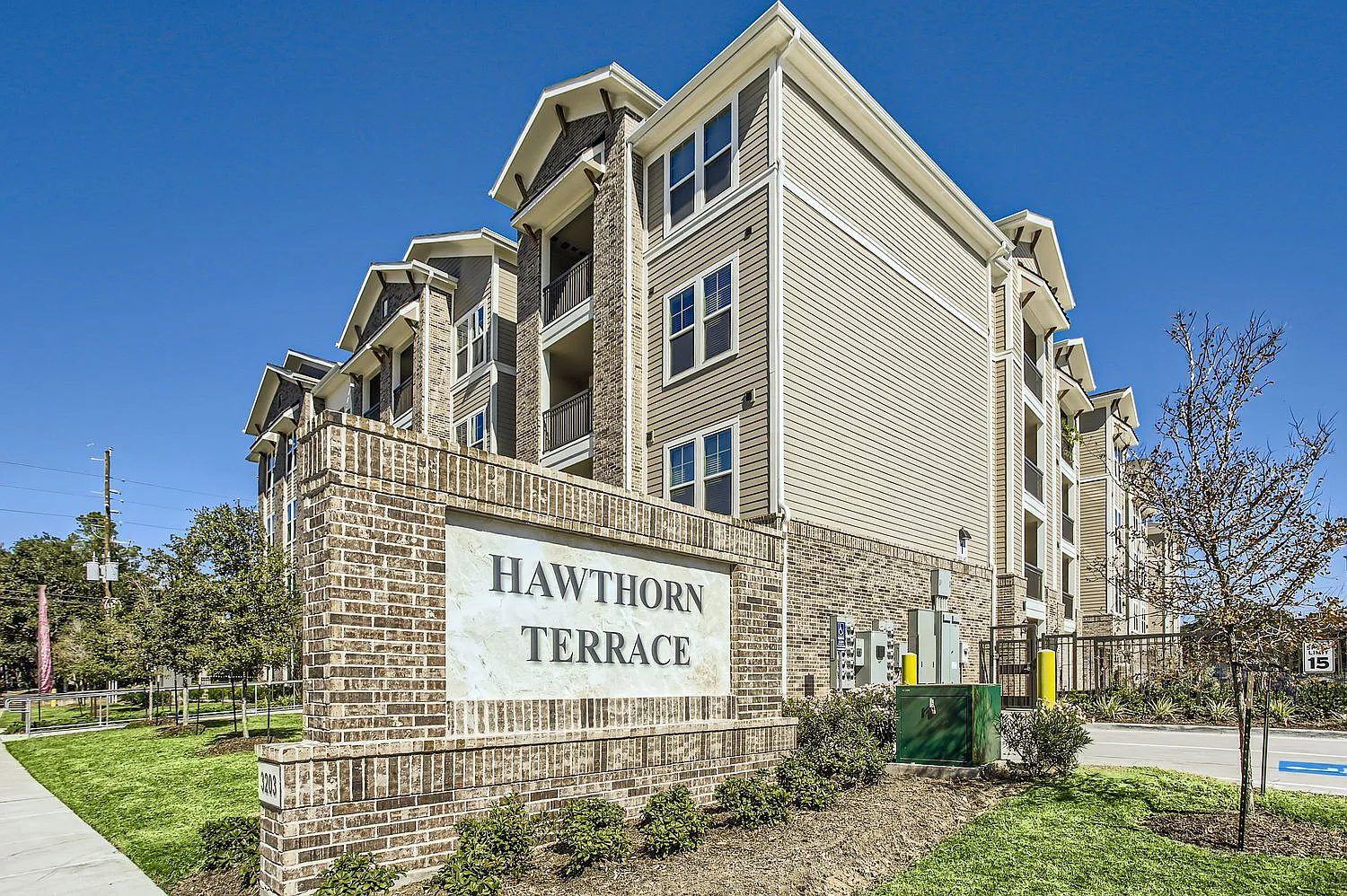 Hawthorn Terrace — Photo 2