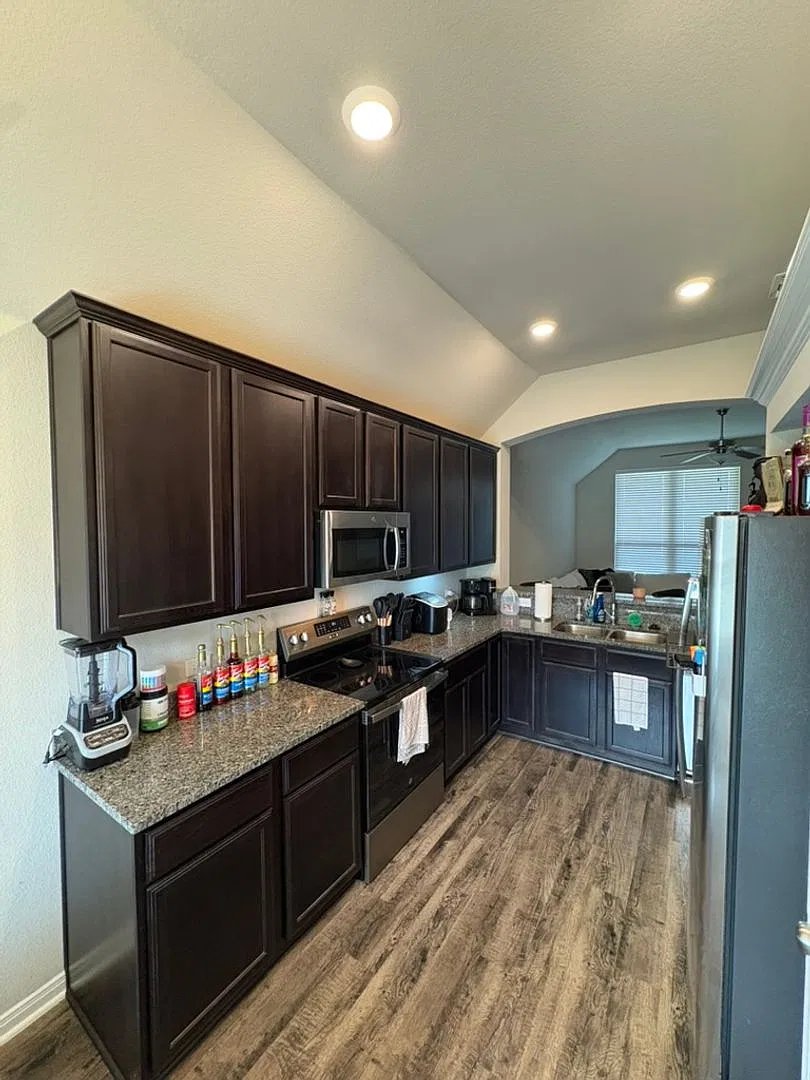 3 bedroom in Yowell Ranch — Photo 3