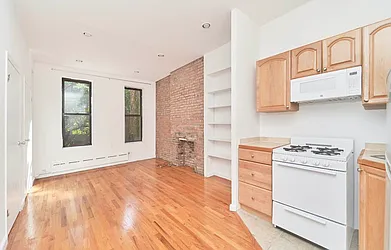 Rented by Living New York