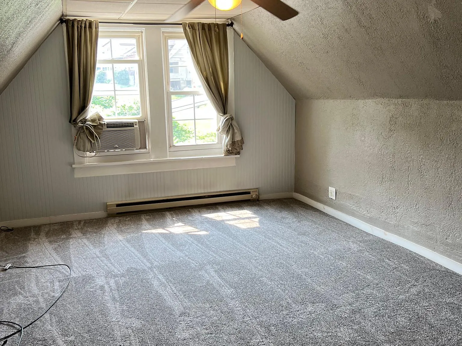 1 bed, 750 sqft, $950 — Photo 2