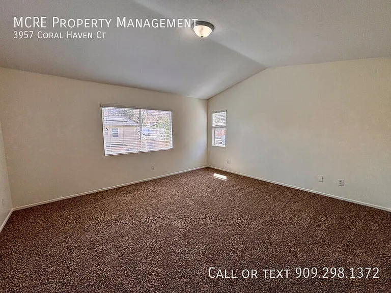 3957 Coral Haven Ct — Photo 16