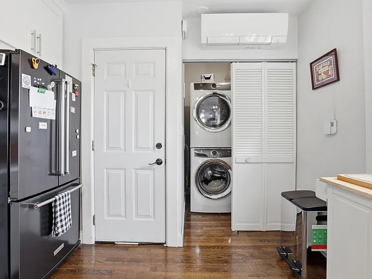 40 Buttonwood St #2 — Photo 8