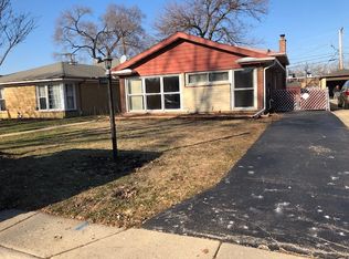 3918 W Fitch Ave, Lincolnwood, IL 60712