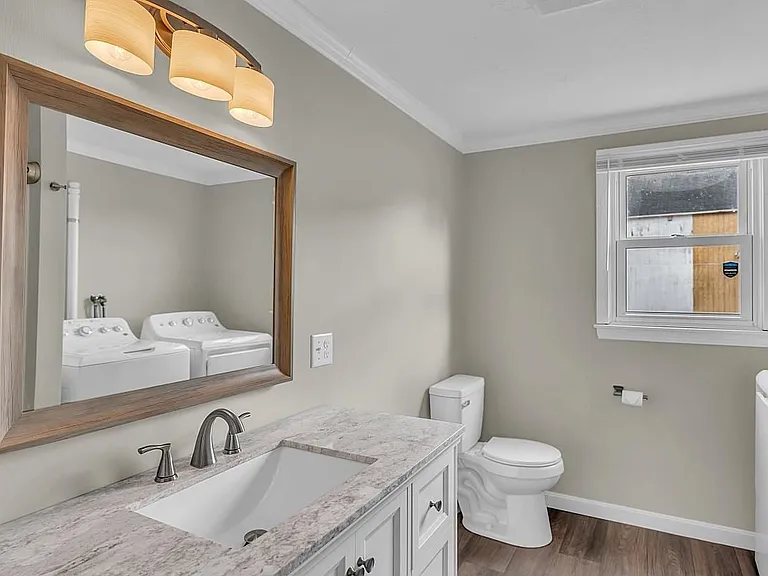297 Elm St — Photo 23