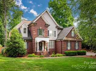 117 Lake Hills Dr, Mooresville, NC 28117