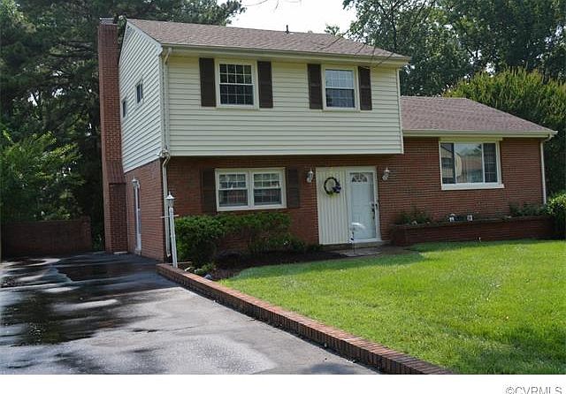 1st image of 8111 Langley Dr