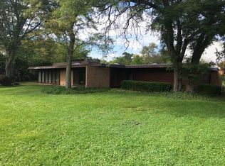 25495 W Tamarack Dr, Wauconda, IL