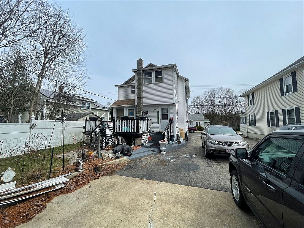 32 Eagle St, Ware, MA 01082 Zillow
