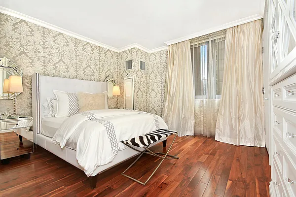 Sold by Corcoran | media 2