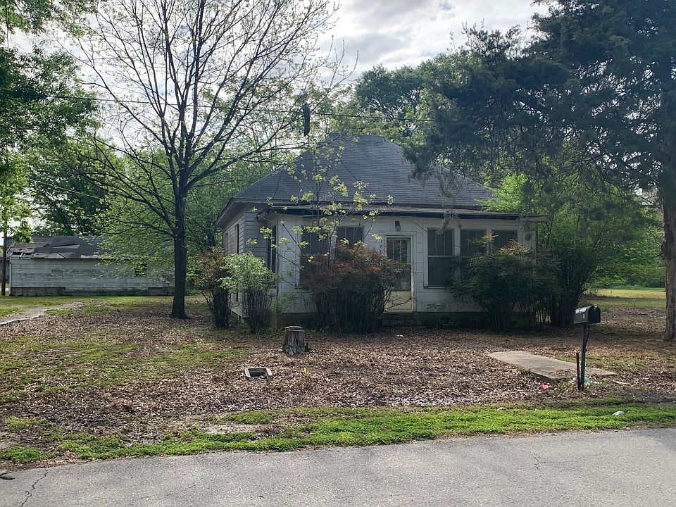 1st image of 1801 S Leslie St