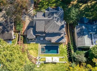 3026 W Roxboro Rd NE, Atlanta, GA 30324