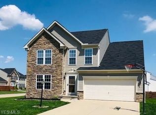 147 Stone Ridge Way, Berea, OH 44017