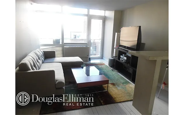 Rented by Douglas Elliman | media 36