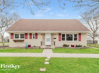 301 E Division St, Itasca, IL 60143