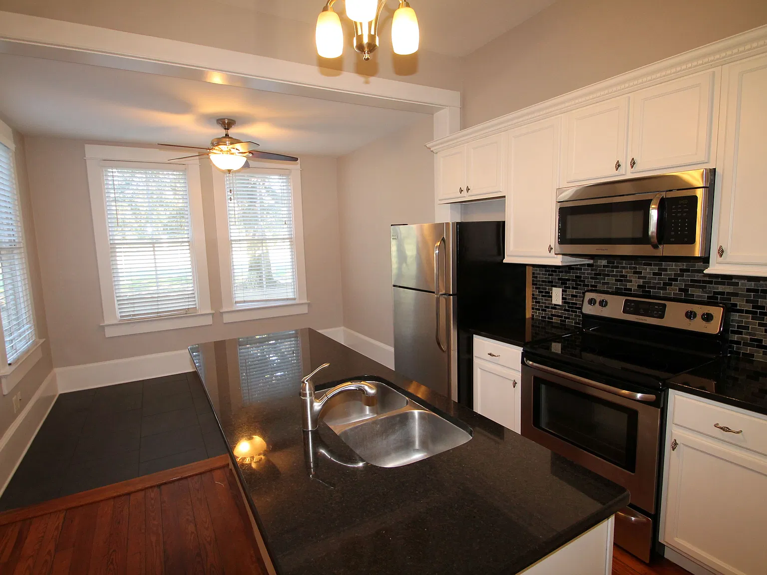 816 Drayton St — Photo 4