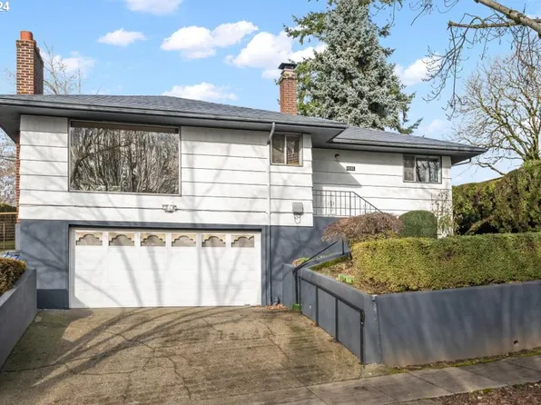 4135 SE Ogden St, Portland, OR 97202