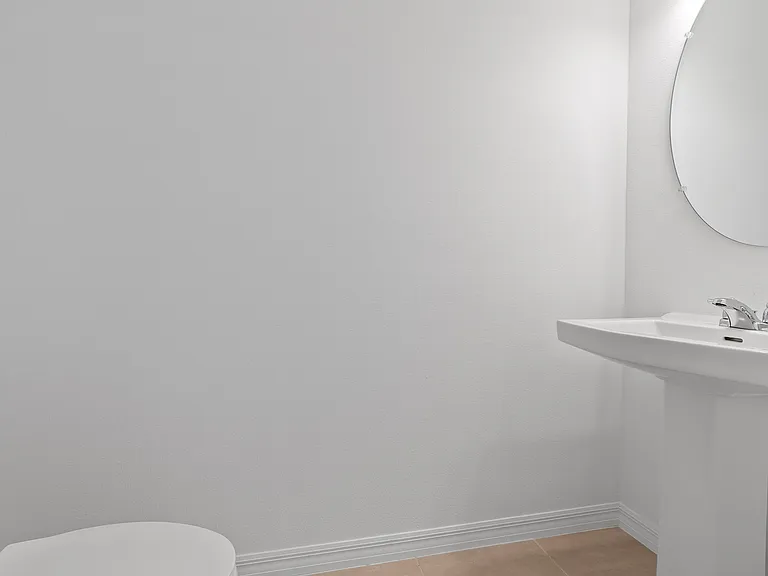2128 Hallier Cv — Photo 9