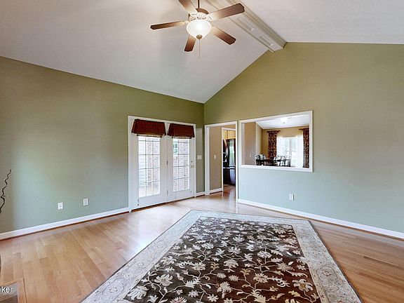 4th image of 5305 Stonybrook Ct