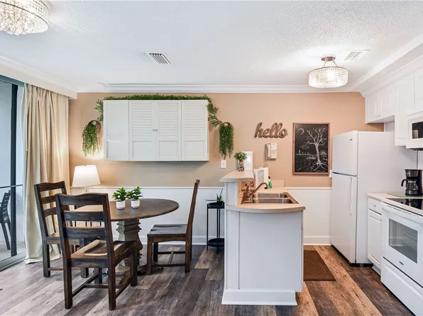 1175 N Beachview Dr #401, Jekyll Island, GA 31527