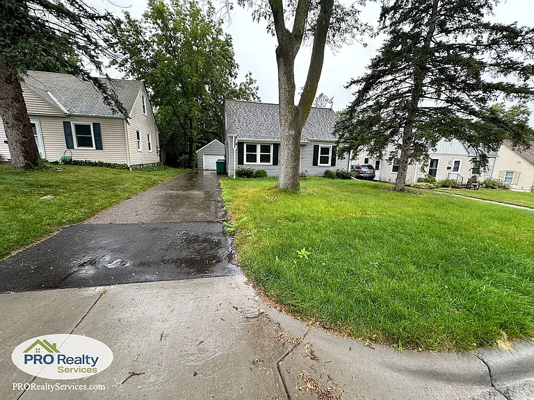 3238 Rhode Island Ave S — Photo 19