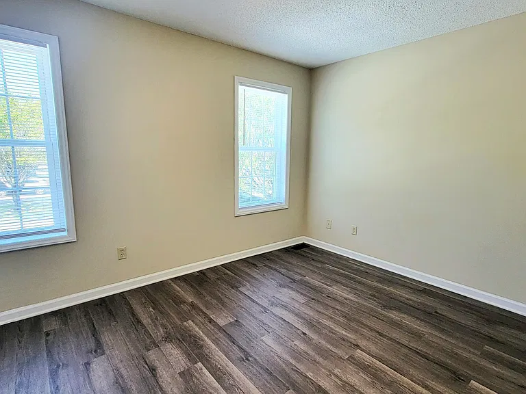 5116 Lamppost Cir — Photo 14