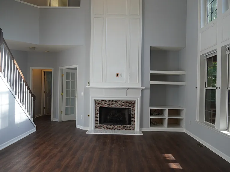 Elmendorf Ln NW — Photo 11