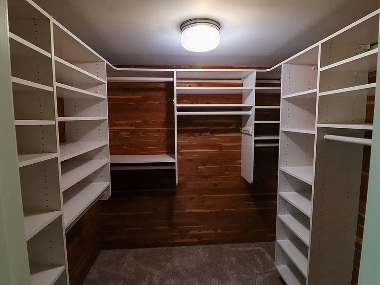 1050 Pacifica Dr — Photo 21