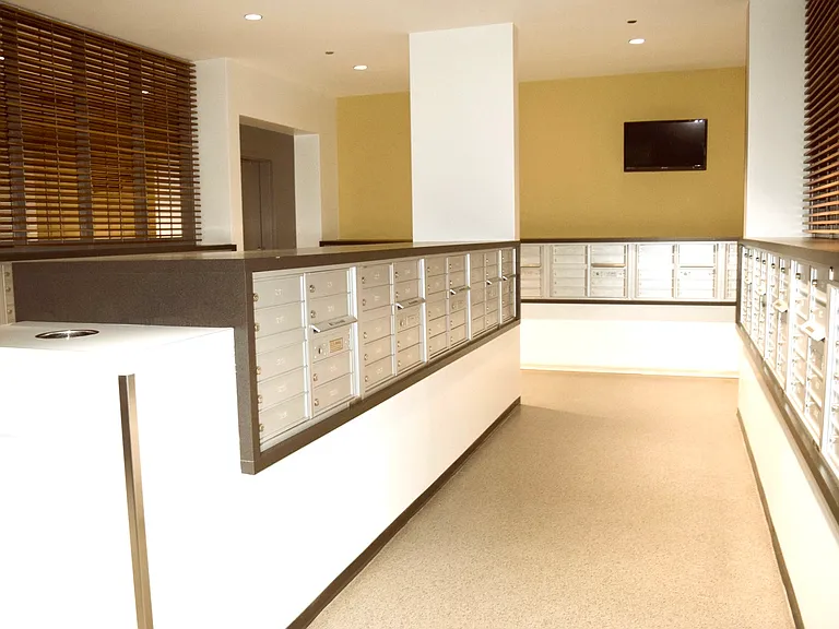235 W Van Buren St #2521 — Photo 12