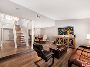 10214 Larwin Ave UNIT 4, Chatsworth, CA 91311