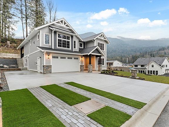 2nd image of 52845 Lilac Ln #2